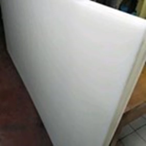 Plastik HDPE Sheet Putih Untuk Tatakan